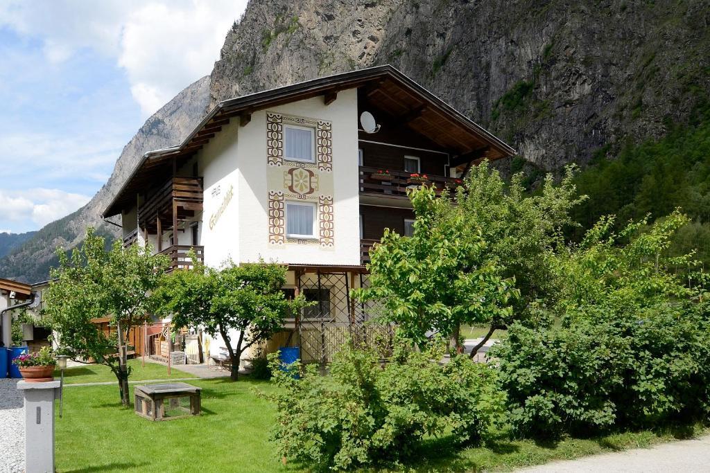 Haus Gamsblick Umhausen Exterior foto